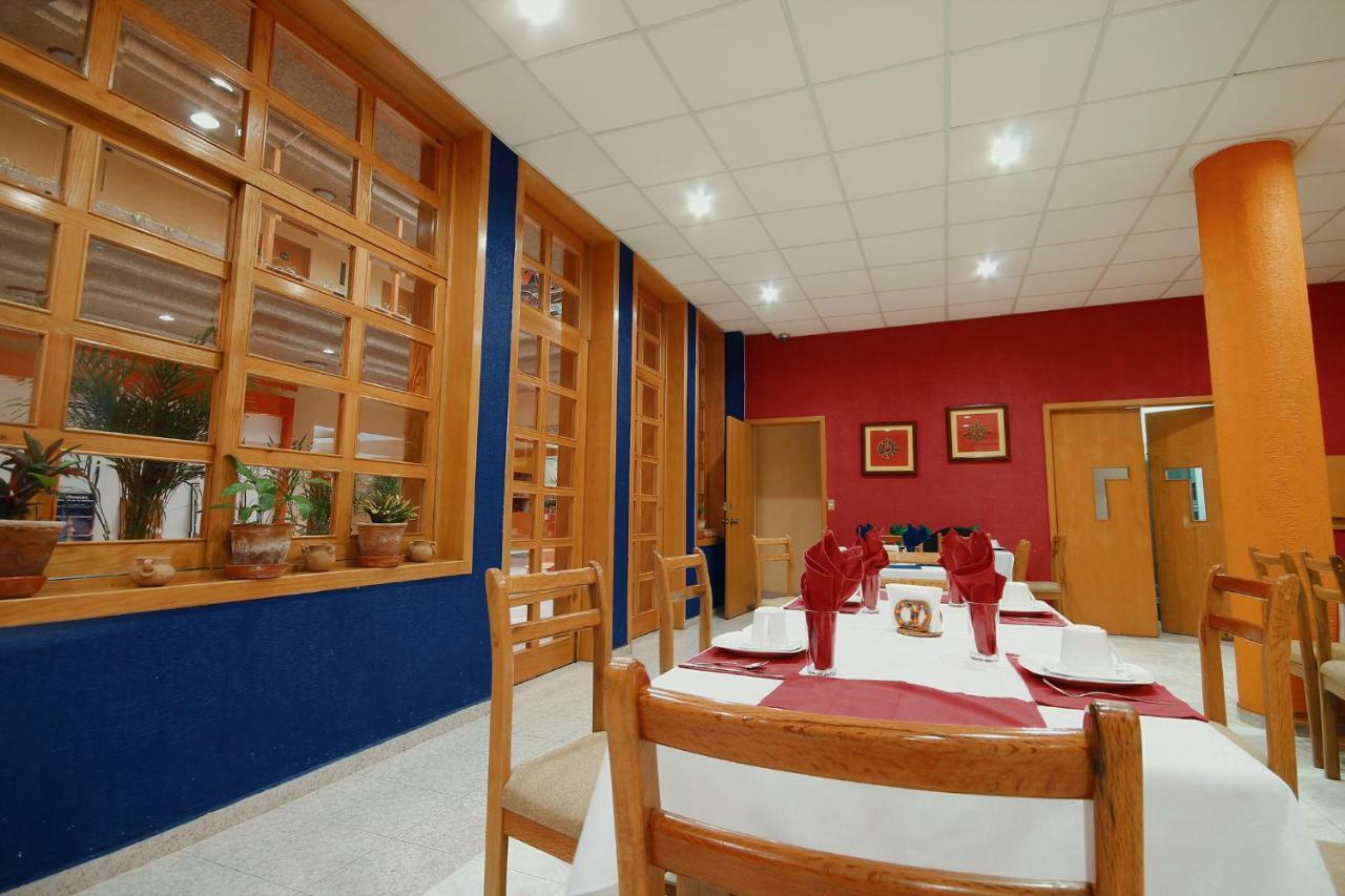 Hotel El Conquistador Monarca. Ситакуаро Экстерьер фото