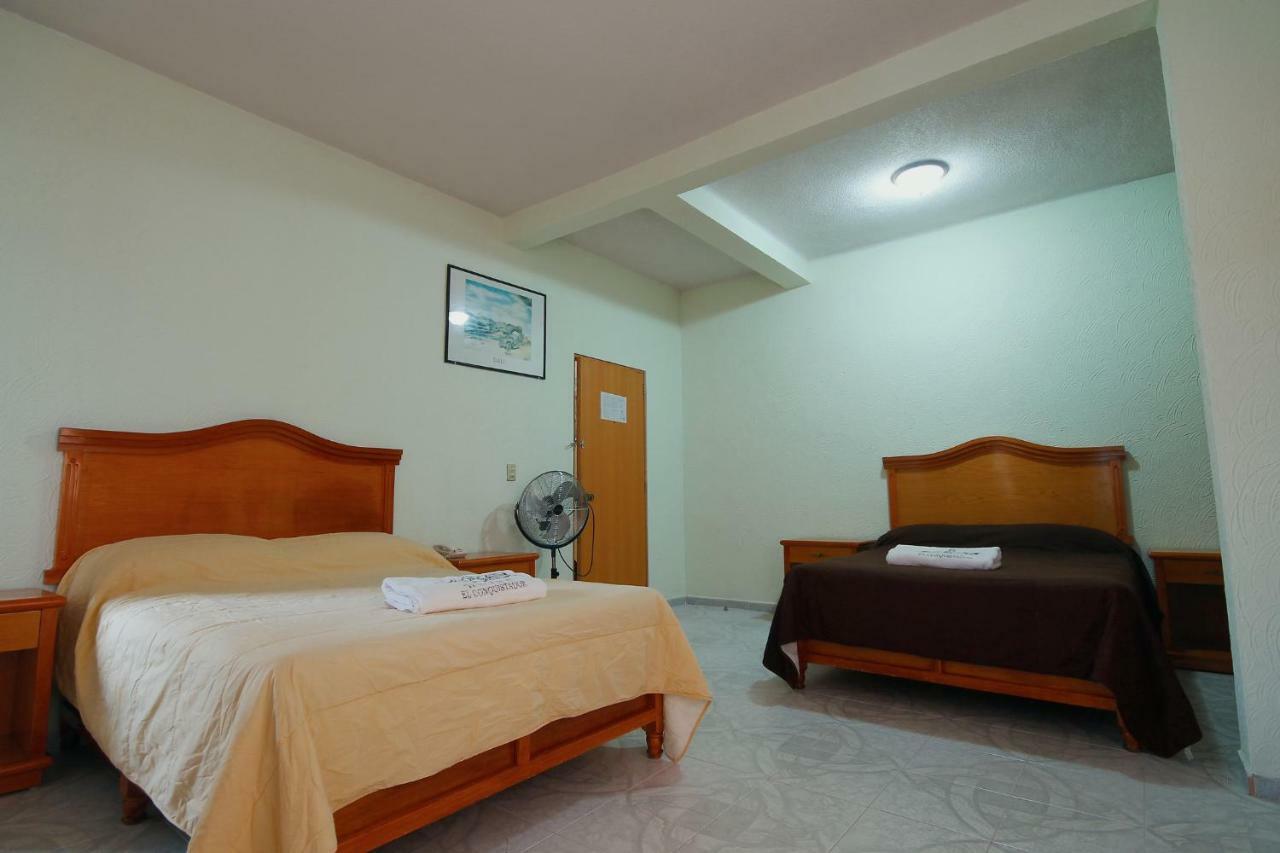 Hotel El Conquistador Monarca. Ситакуаро Экстерьер фото