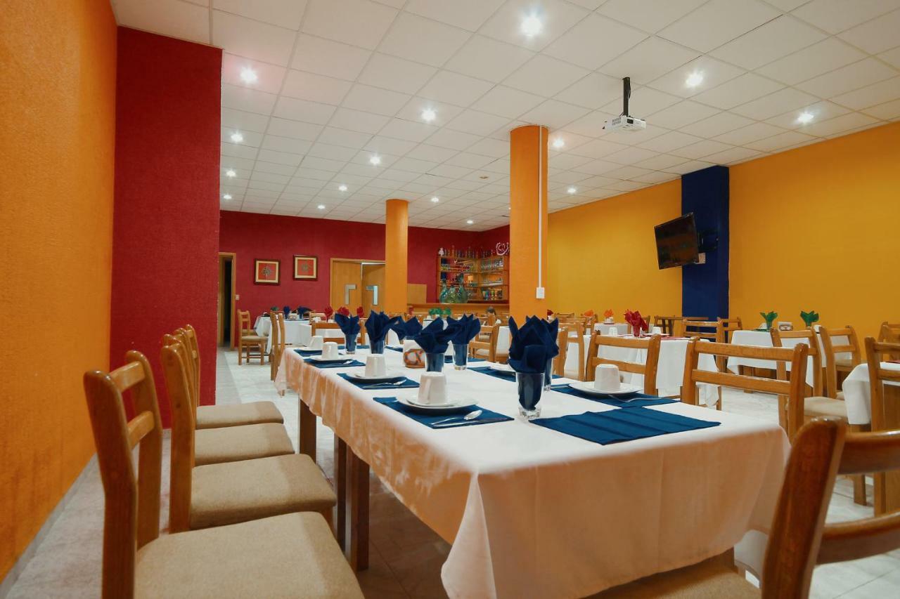 Hotel El Conquistador Monarca. Ситакуаро Экстерьер фото